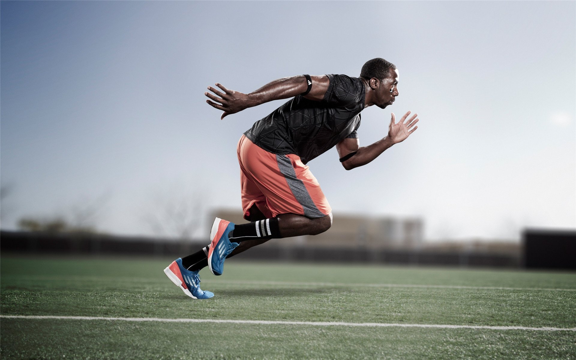 “2025世界运动会：舞者们在运动舞蹈赛场中激情释放，每一步都震撼全场！”